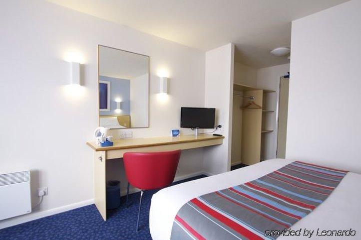 Travelodge London Feltham Luaran gambar